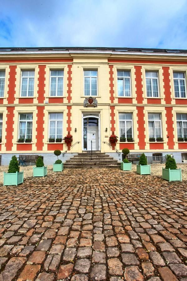 Chateau De Moulin Le Comte Panzió Aire-sur-la-Lys Kültér fotó