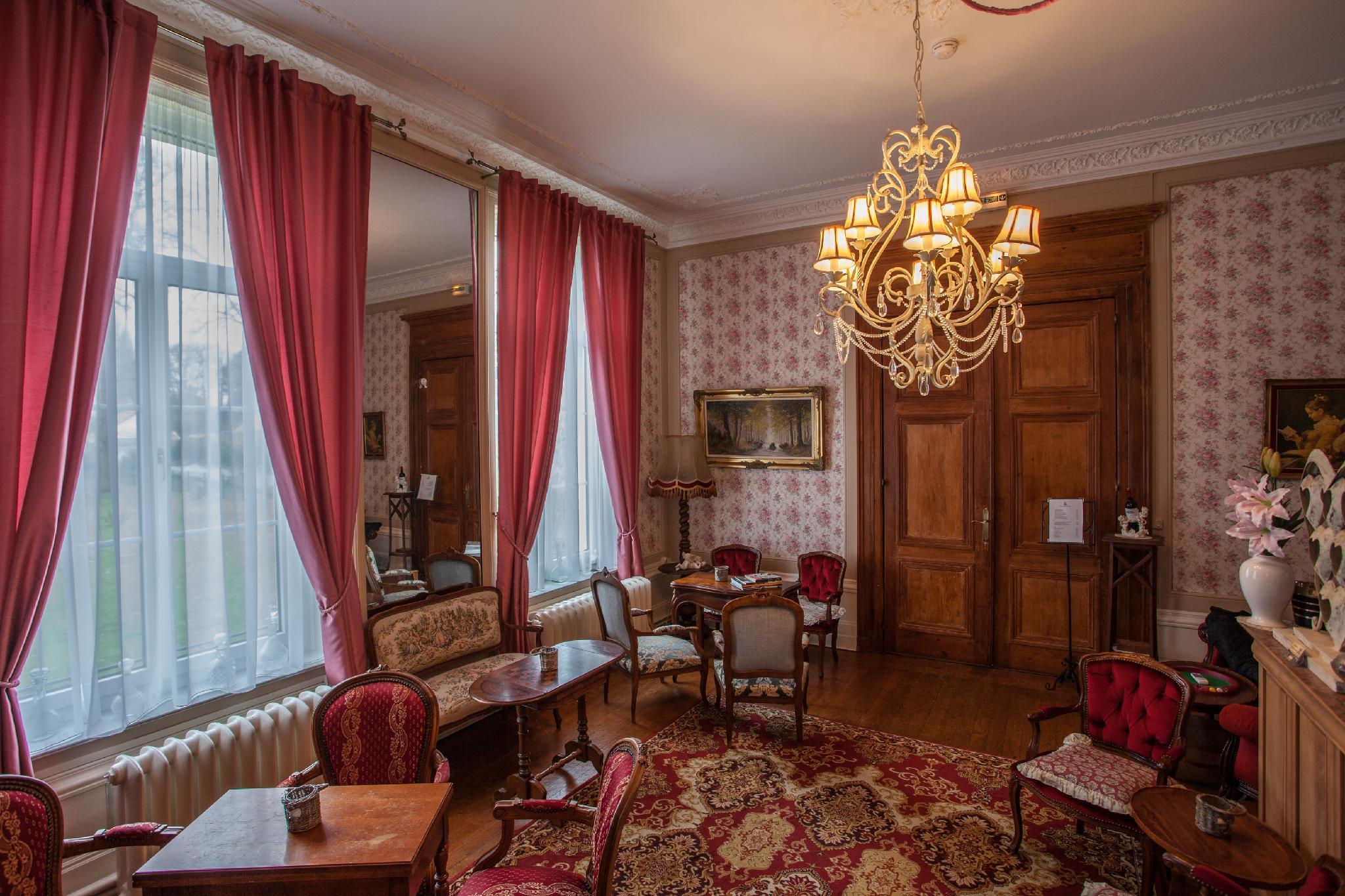 Chateau De Moulin Le Comte Panzió Aire-sur-la-Lys Kültér fotó